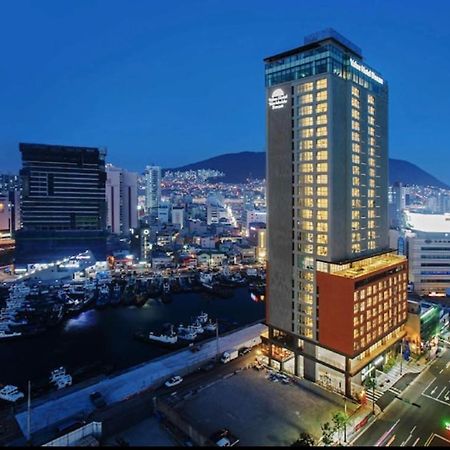 Island Hotel Пусан Екстериор снимка