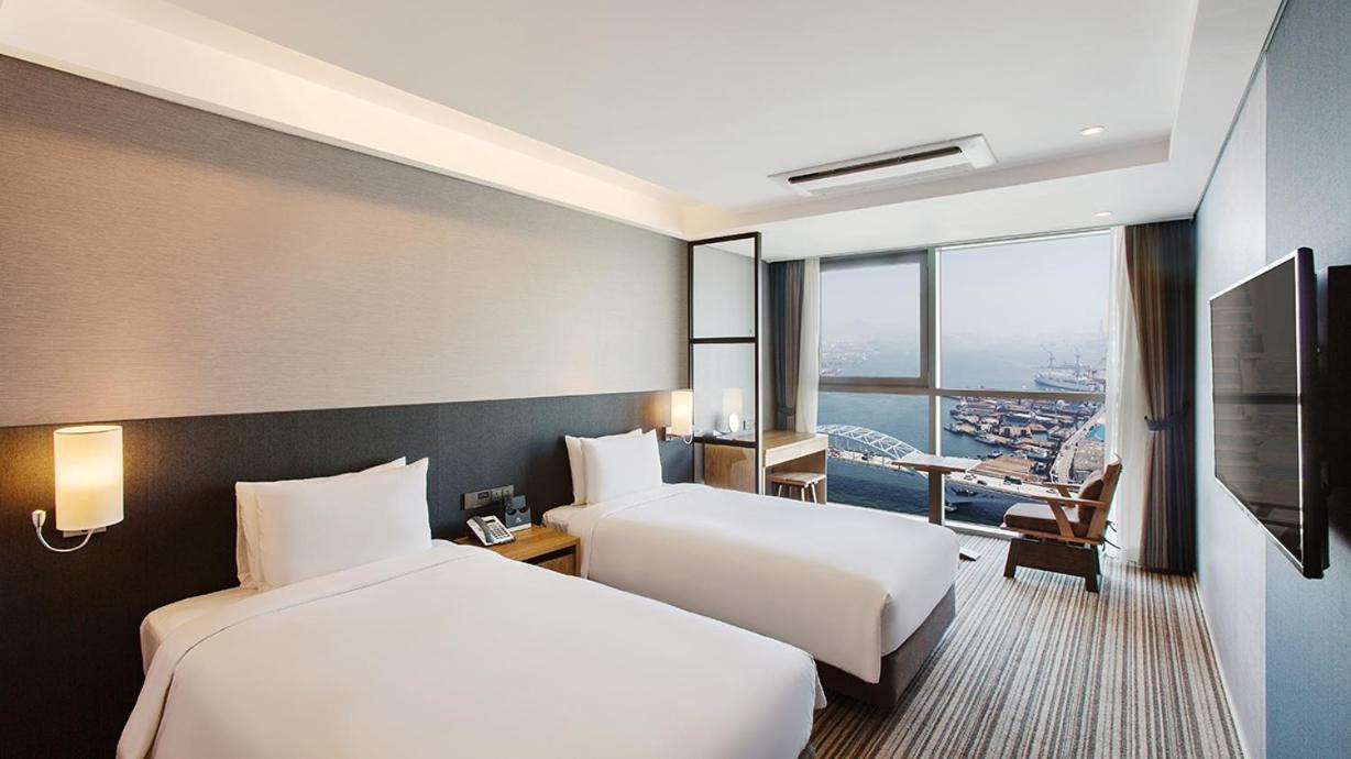 Island Hotel Пусан Екстериор снимка