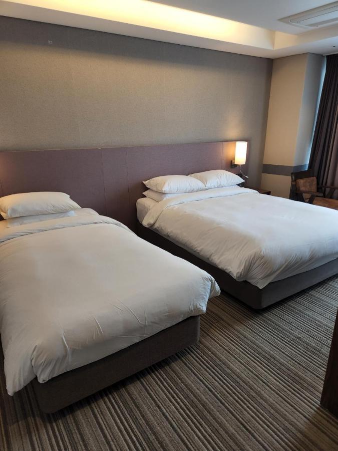 Island Hotel Пусан Екстериор снимка